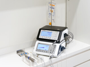 インプランター・ボーンサージェリー